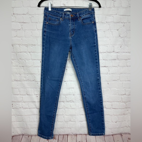 Forever 21 Junior's Stretch Skinny Blue Denim Ankle Jeans Size US 26 - Picture 1 of 3